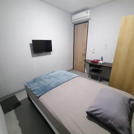 Hotel Oyo Life 92770 Cozy Puri 22 Yakarta Exterior foto
